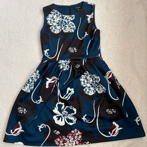 Dress Barn Roz & Ali Floral Dress - Blue and White